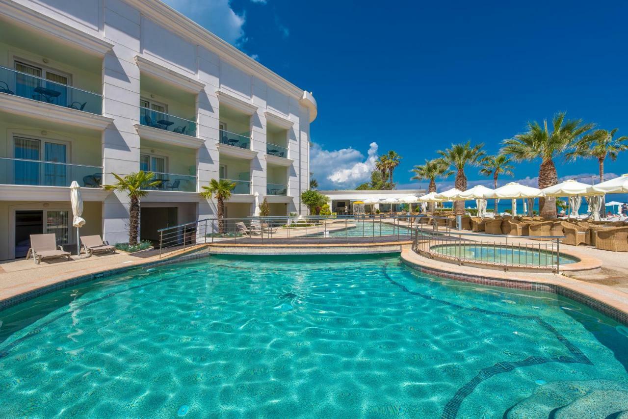 Elinotel Apolamare Hotel Hanioti Exterior photo